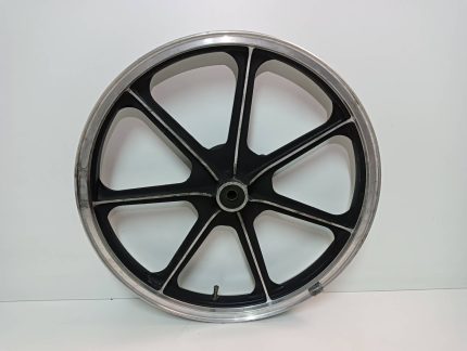 Kawasaki GT 750 Front Wheel (Price without tire) 19x1,85