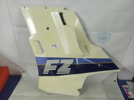 Yamaha FZ 750 LEFT FAIRING 85-91’