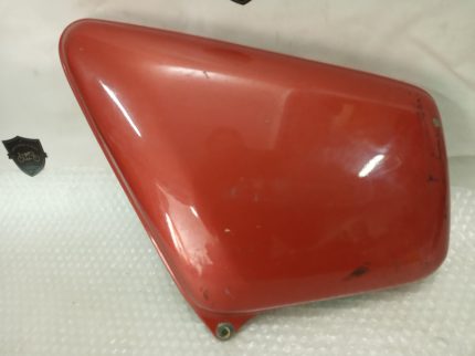 Honda GL 1100 GOLDWING RIGHT CAP 80-