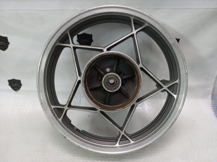 Suzuki GN 400 td REAR WHEEL 81-