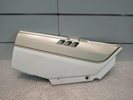 Kawasaki GPX 750 R Cover Inner Middle Right