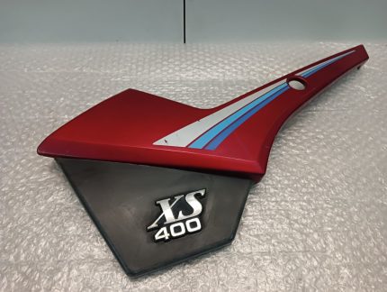 Yamaha XS 400 DOHC Cover Middle Left
