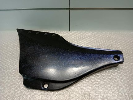 Kawasaki GPZ 750 UT Cover Middle Left