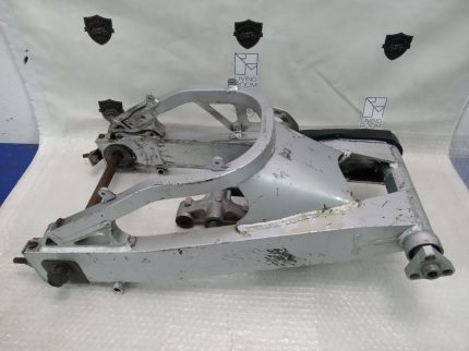 Kawasaki ZXR 750 H1 SWINGARM 89