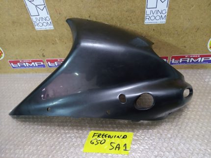 Suzuki XF 650 FREEWIND RIGHT COWL