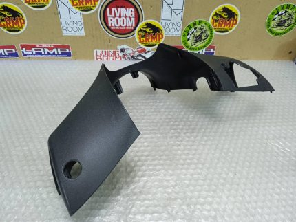 Piaggio ZIP 50 Handlebar Cover Lower