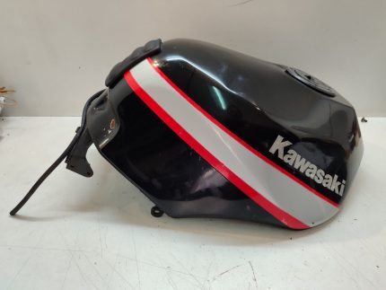 Kawasaki ZX-10 Tomcat Fuel Tank / no key