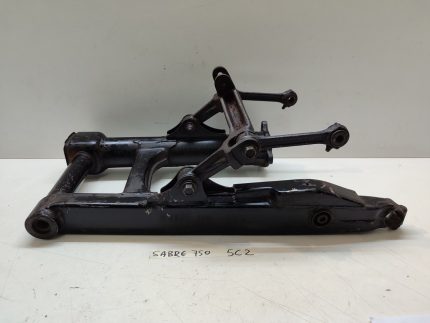 Honda VF 750S SABRE Swingarm / Links