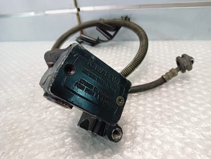 Kawasaki GPZ 250 Front Brake Master Cylinder