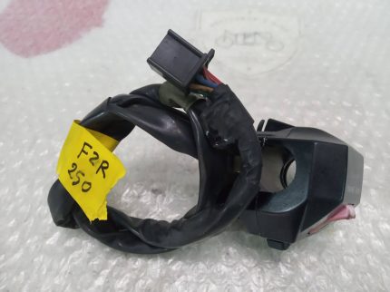 Yamaha FZR 250 HANDLEBAR LEFT SWITCH 86-94’