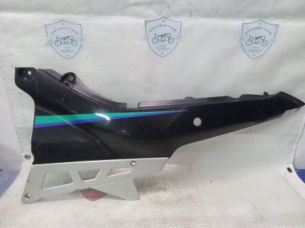 Suzuki GSX 600F LEFT SIDE TAIL 87’