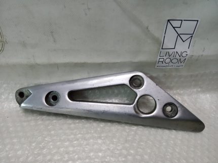 Yamaha XJ 550 RIGHT FOOTREST REARSET 81-