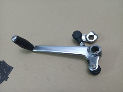 Suzuki GS 125 GEAR LEVER 82’