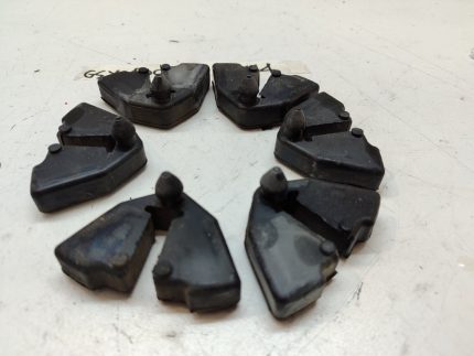 SUZUKI GSX 400F- CUSHION RUBBERS