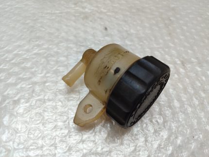 YAMAHA TDR 250- BRAKE FLUID TANK REAR
