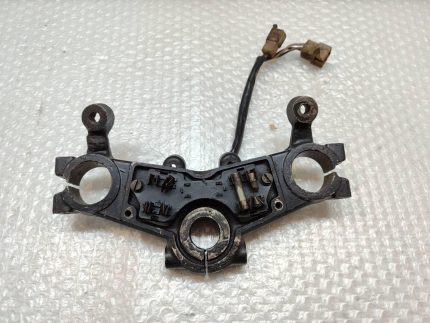 HONDA CB 900F- TOP YOKE/FUSE BOX