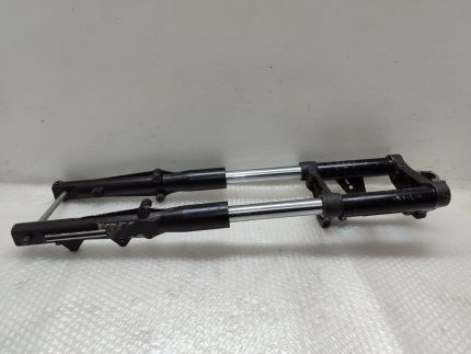 ZUNDAPP KS 80- FORKS/ TRIPLE TREE/ AXLE