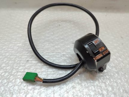 SUZUKI GT 750- HANDLEBAR SWITCH RIGHT