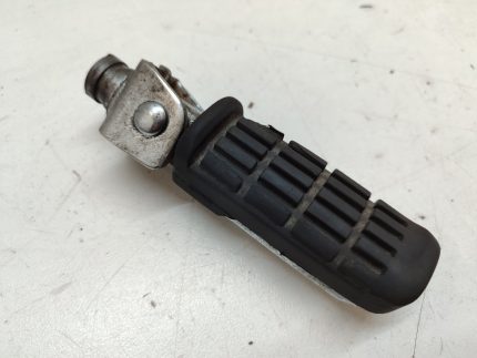 HONDA VF 1000F- FOOTREST FRONT LEFT