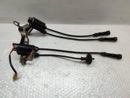 HONDA CBR 1000F SC21 IGNITION COILS BRACKET