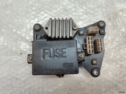 YAMAHA RD250A 72- FUSE BOX RECTIFIER REGULATOR PLATE