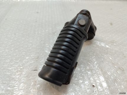 HONDA FT500 FOOTREST BRACKET FR RIGHT